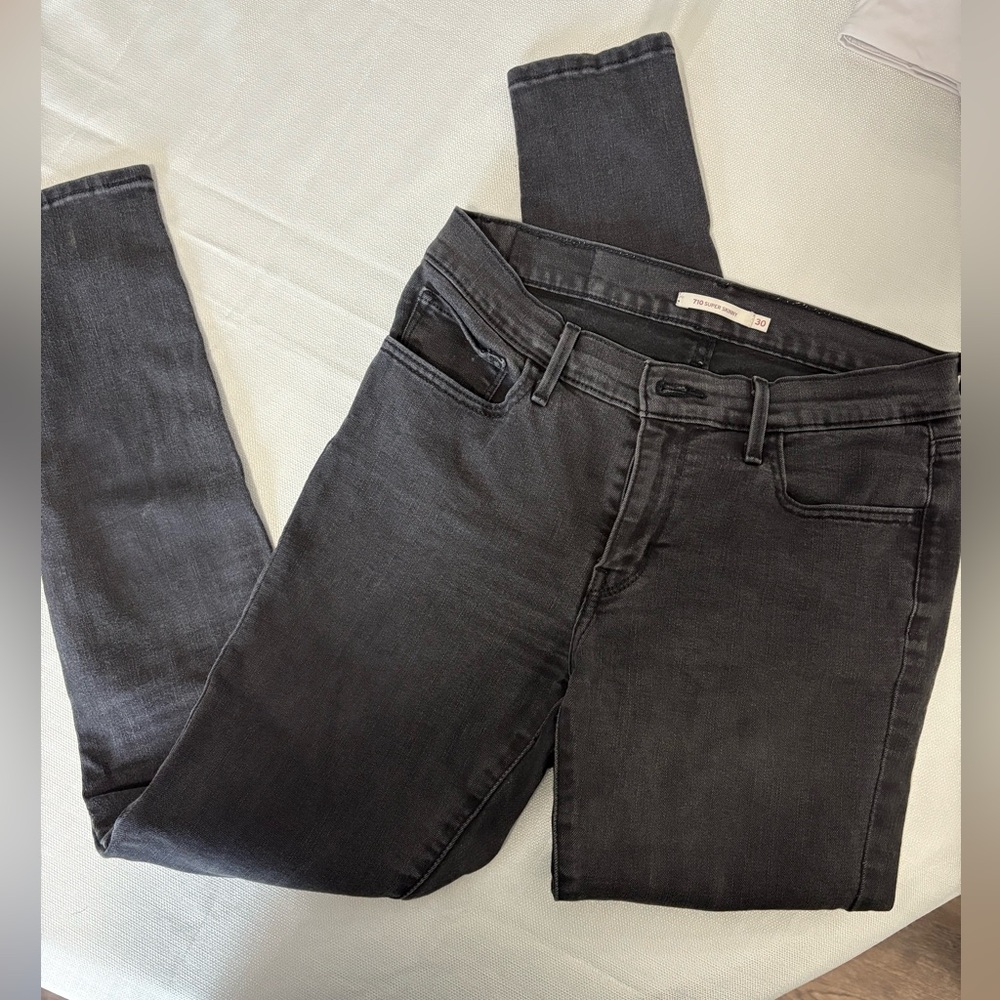 Levi’s Women's Black Jeans, 710 super skinny , size 30